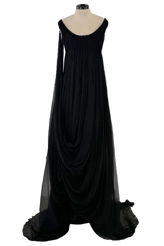 Extraordinary Fall 2008 Alexander McQueen 'The Girl Who Lived in the Tree' Black Silk Chiffon Trained Corset Dress