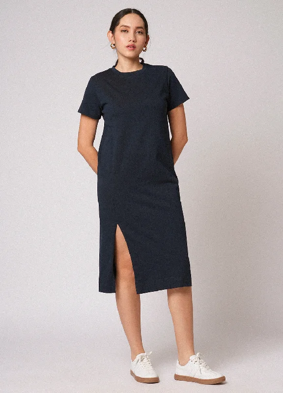 Navy T-Shirt Midi